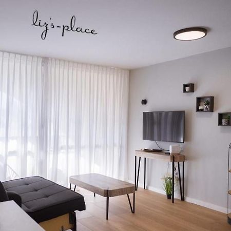 Liz'S Place Ейлат Екстериор снимка