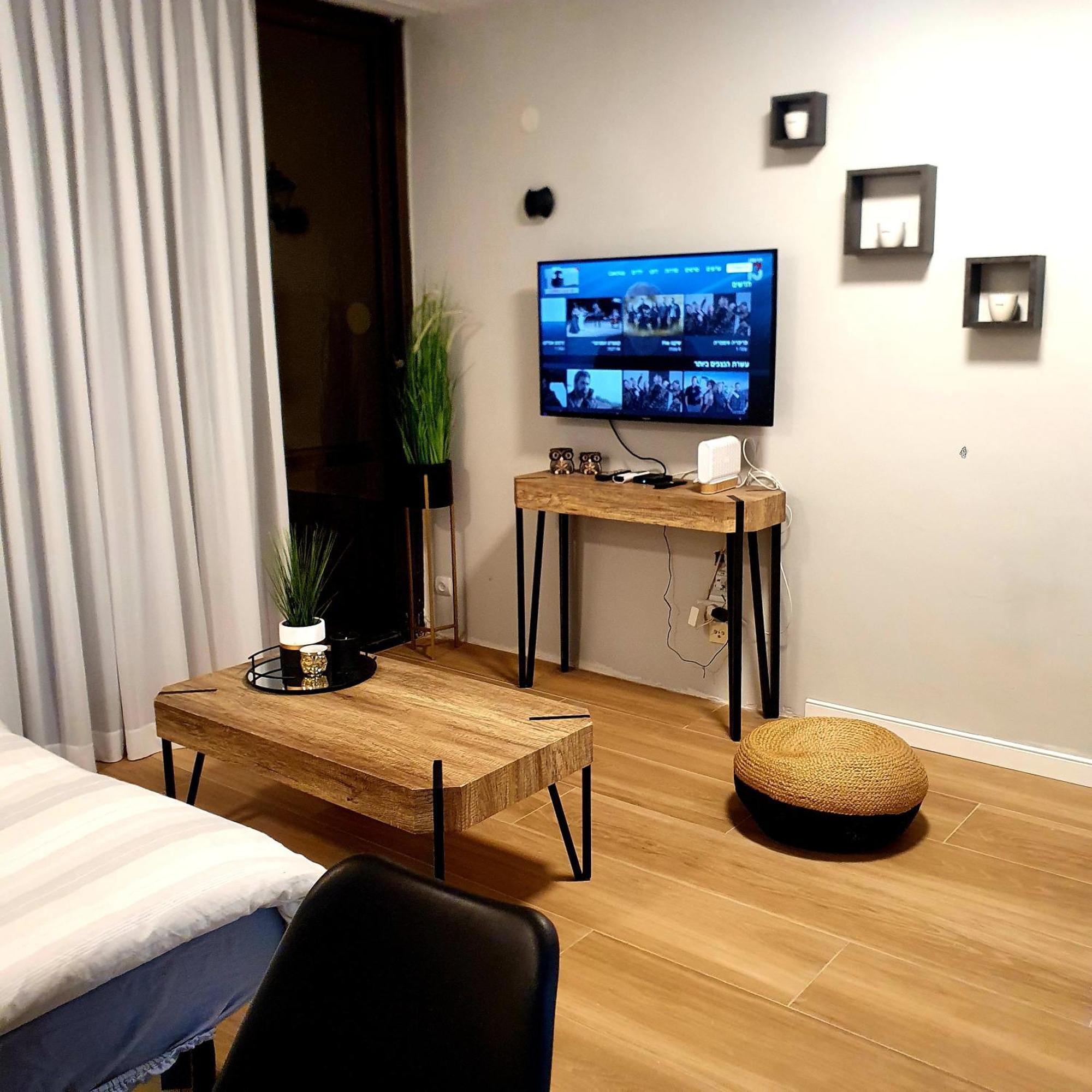Liz'S Place Ейлат Екстериор снимка