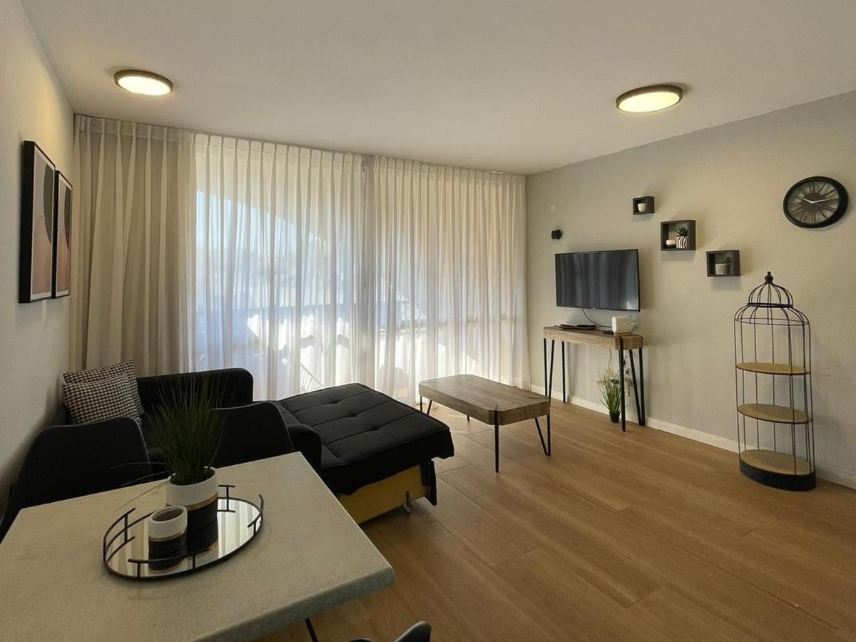 Liz'S Place Ейлат Екстериор снимка